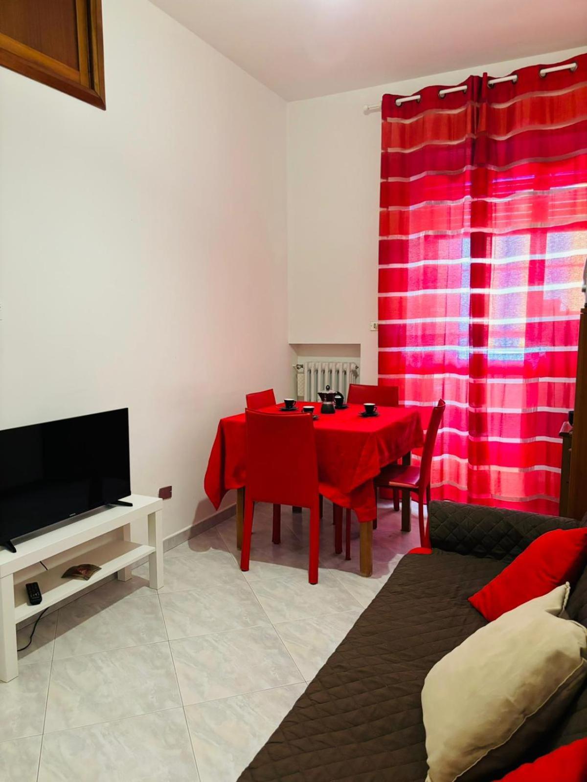 Matthias Central Rooms And Accomodation Bari Exterior foto