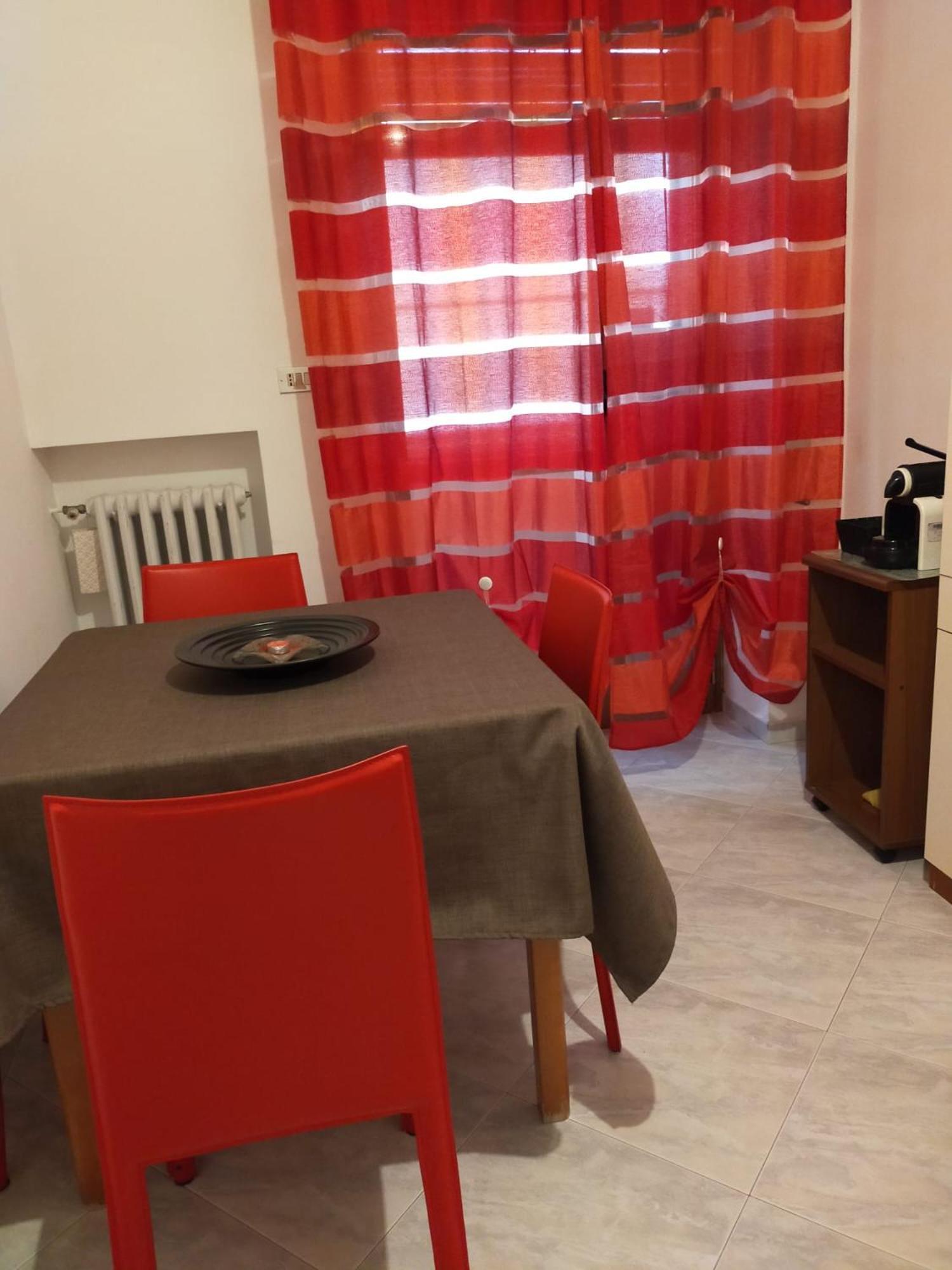 Matthias Central Rooms And Accomodation Bari Exterior foto